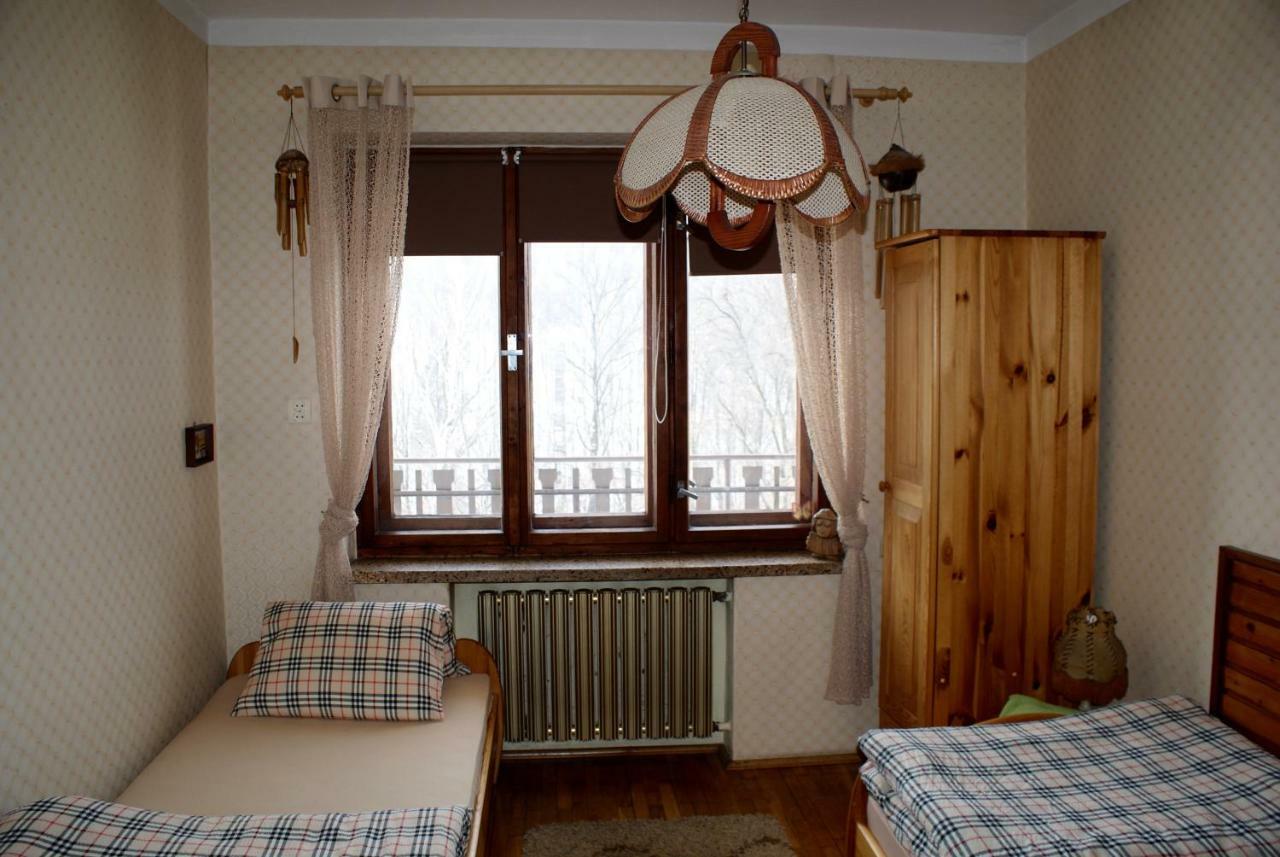 Apartament W Kozubniku Z Widokiem Na Gory Apartment Porabka ภายนอก รูปภาพ